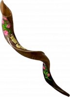 Painted kudu shofar with a pattern of roses and stems